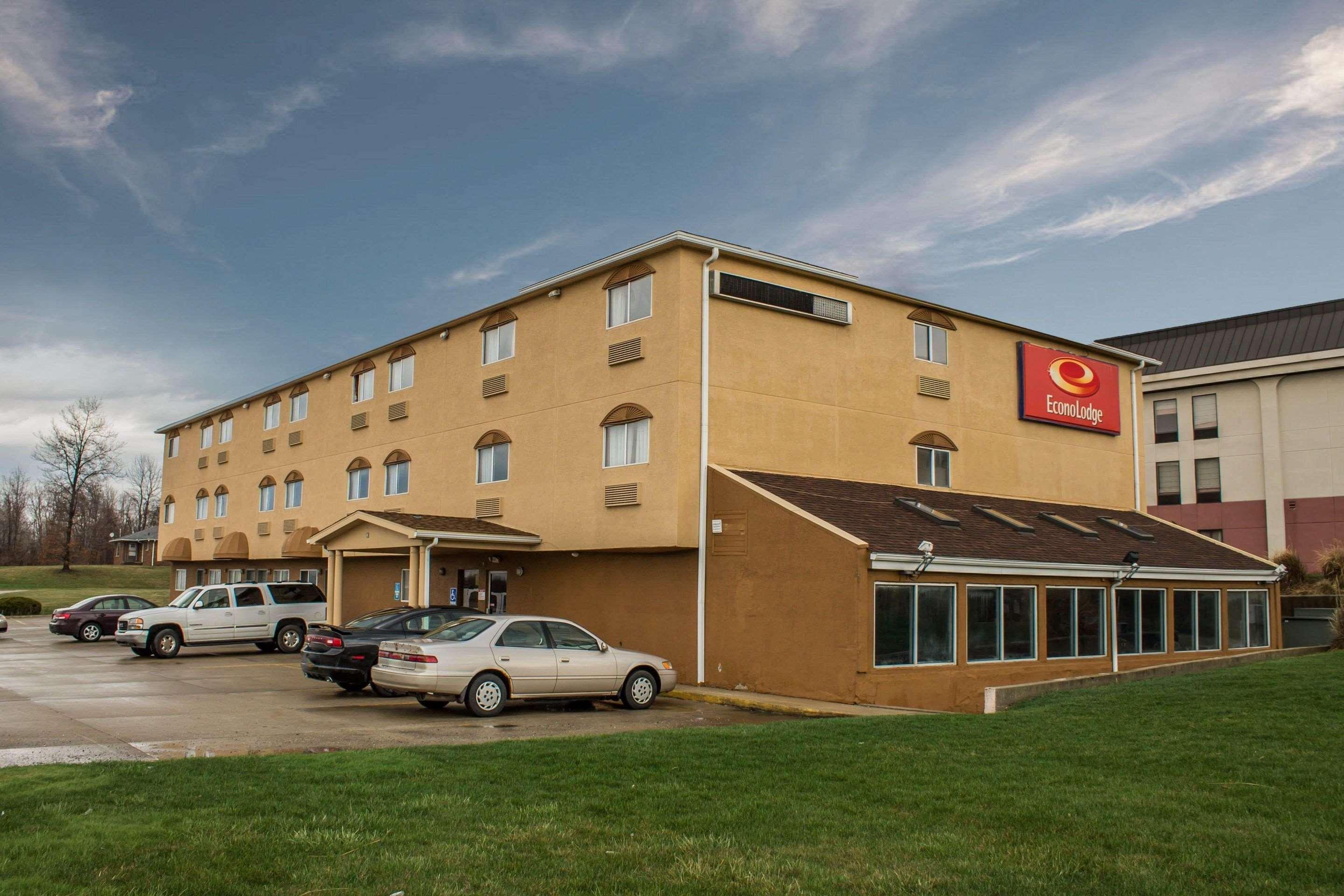 Econo Lodge Kent Exteriér fotografie