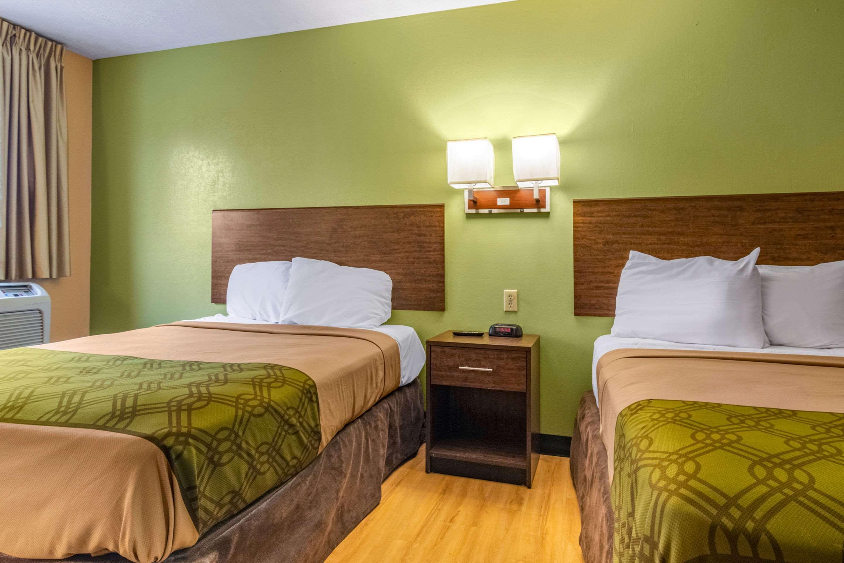 Econo Lodge Kent Exteriér fotografie