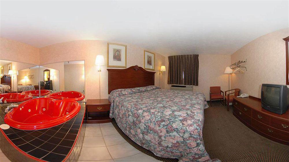 Econo Lodge Kent Exteriér fotografie